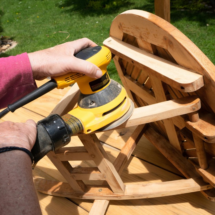 Furniture refinishing services in Lake Geneva, WI