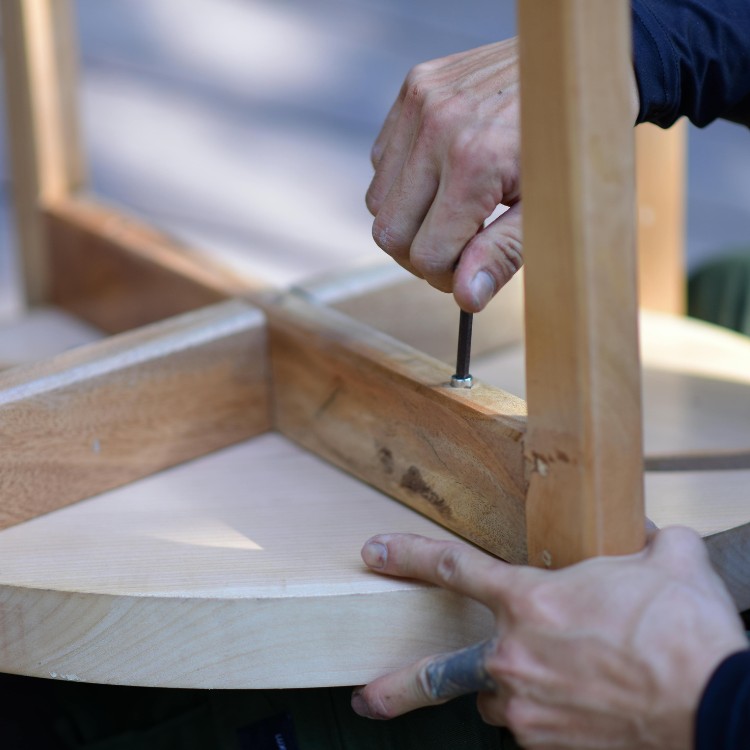 Furniture refinishing services in Lake Geneva, WI